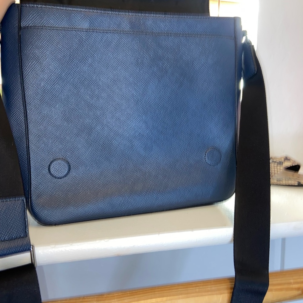 Michael Kors Messenger Bag - Picture 8 of 16